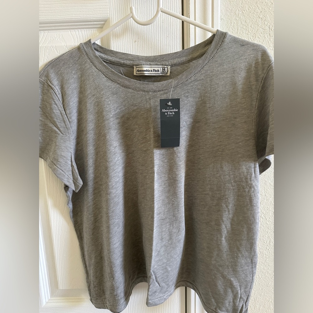 Abercrombie & Fitch soft crop t-shirt,new with tag